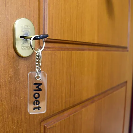 Moet Free Private Parking Daire