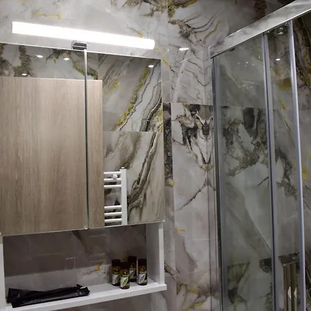 Moet Apartment *